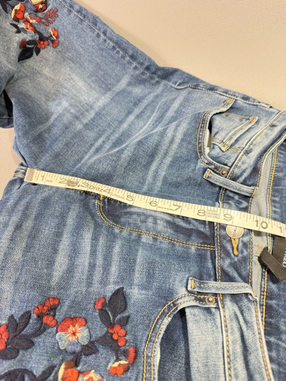 Sundance Driftwood Kelly Embroidered Floral Bird High Rise Bootcut Blue Jeans - Picture 10 of 11